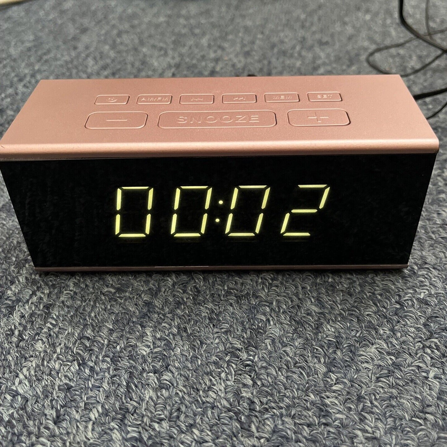 Home & Co Clock AM/FM Radio Rose Gold Portable Alarm Clock