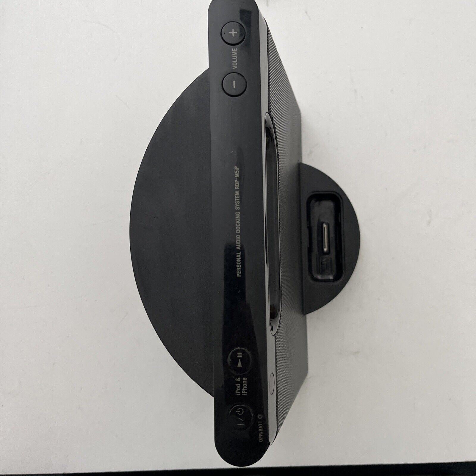 Sony RDP-M5iP 30-Pin iPhone/iPod Portable Speaker Dock – Retro Unit