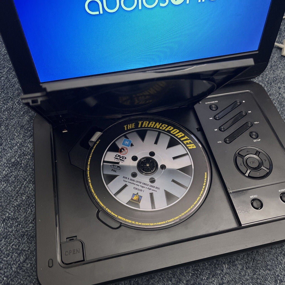 Audiosonic PD1016 Portable DVD Player 10" Screen Retro Unit