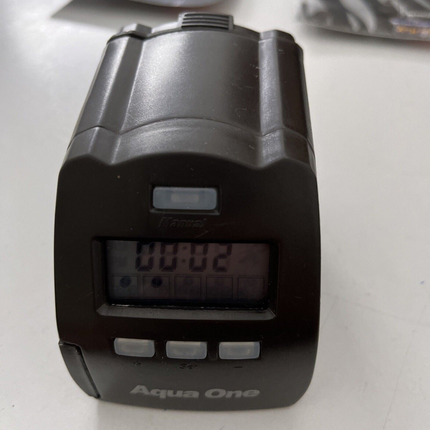 Aqua One Automatic Fish Feeder *missing container but in working order