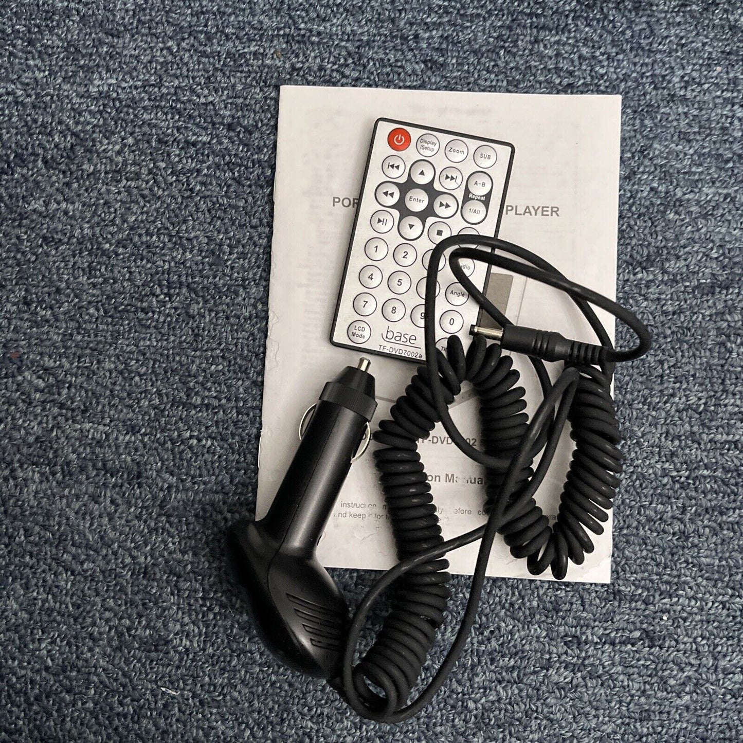 Base 17.5cm 7" Portable DVD Player with Car Charger & AC Adapter