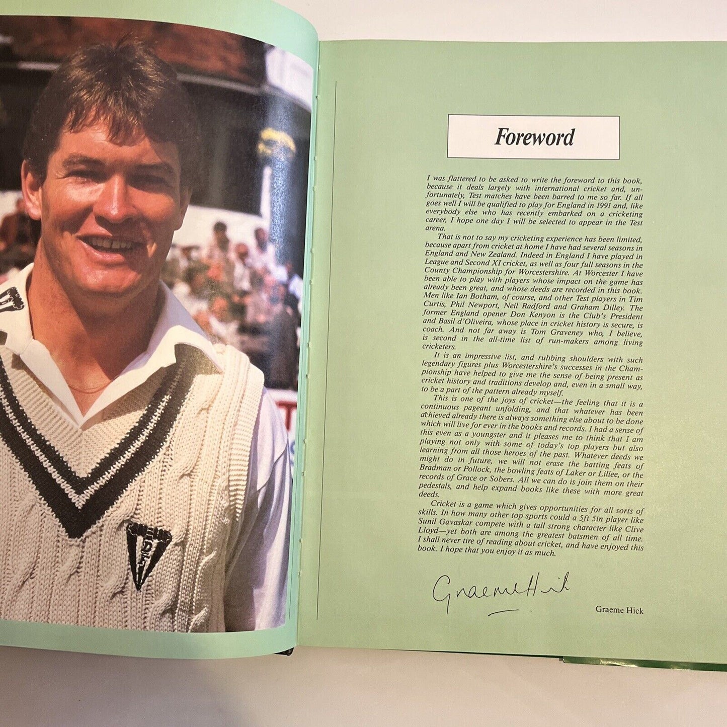The Illustrated Encyclopedia of World Cricket by Peter Arnold 1st ed