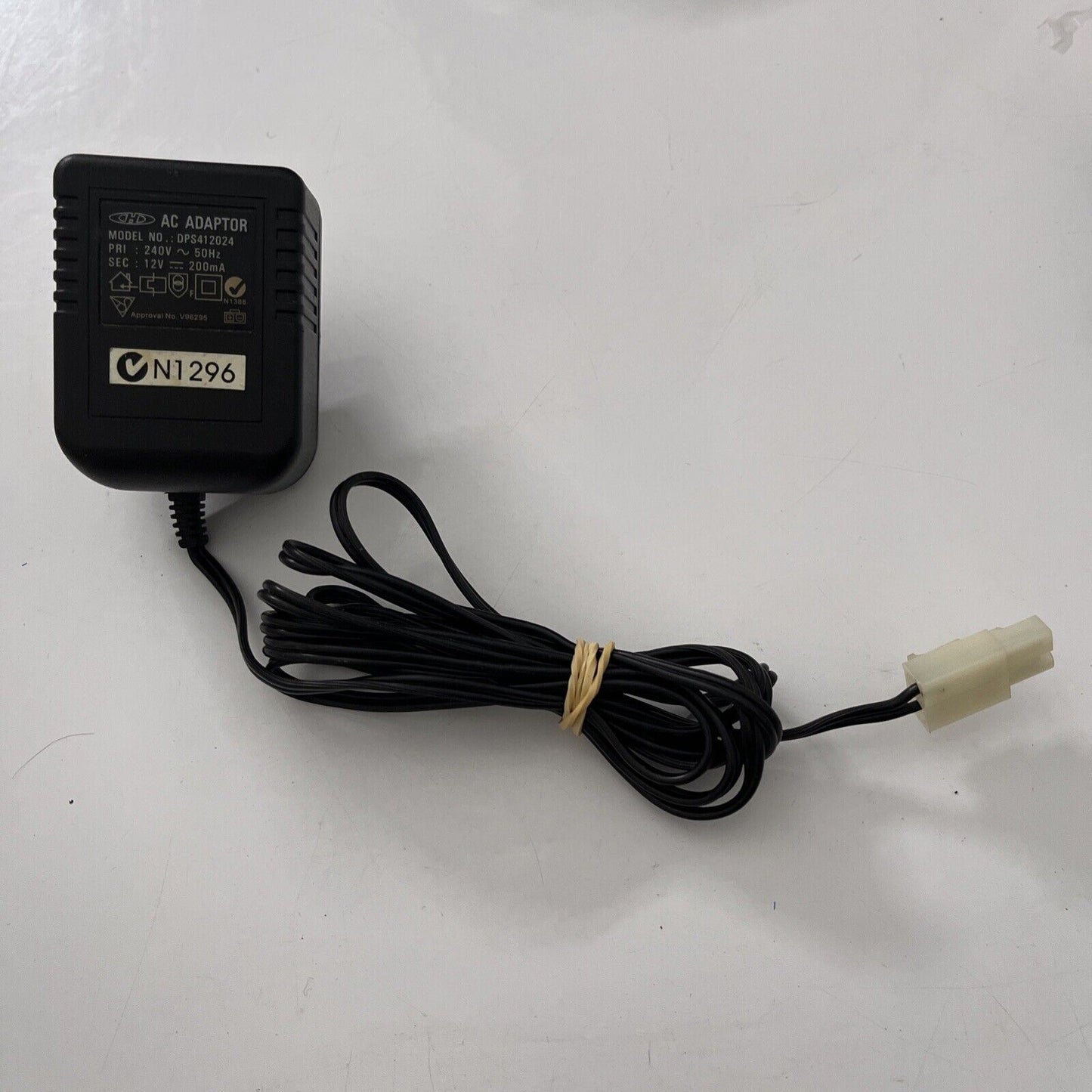 AC Adaptor DPS412024 2 Pin Connector 12 V 200mA