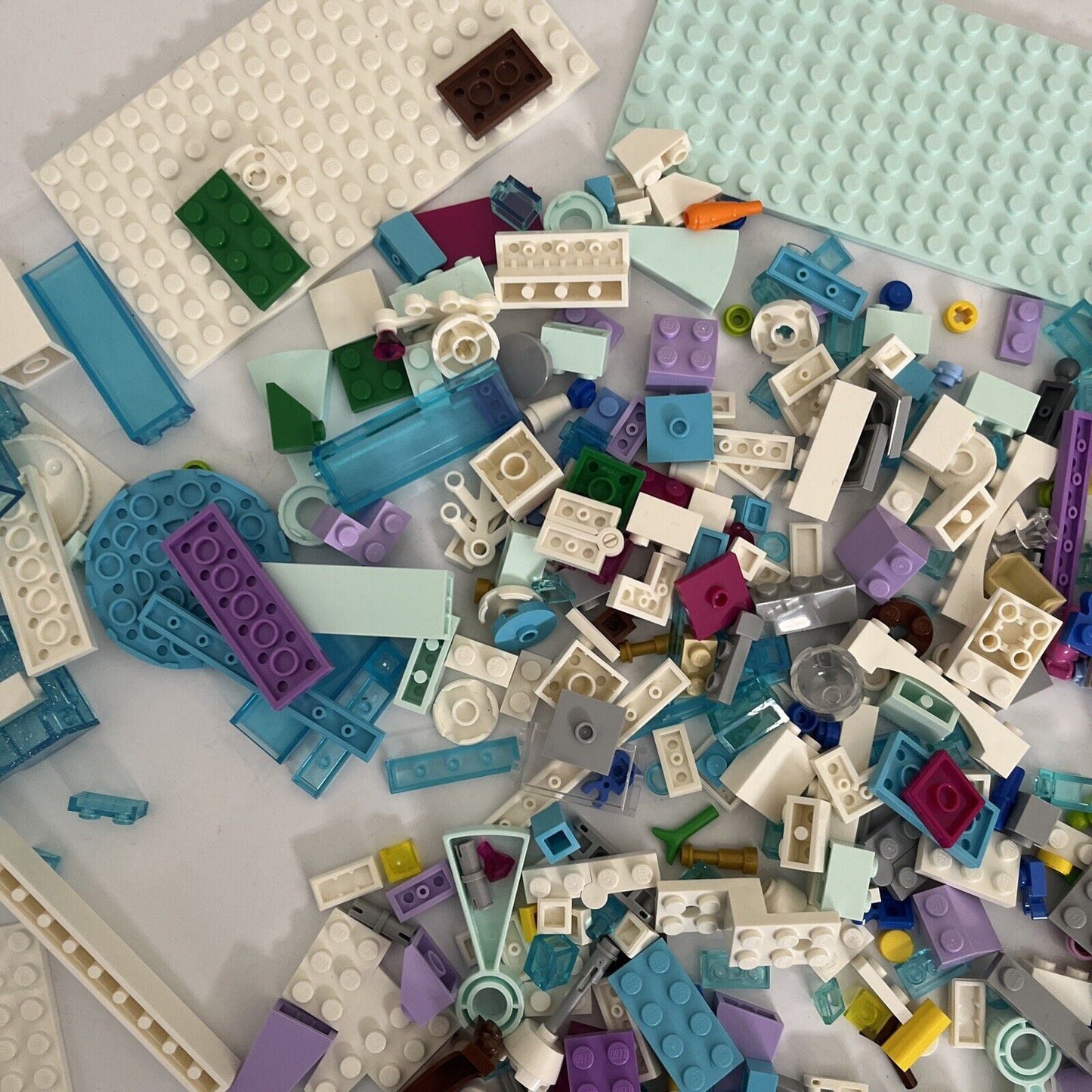 Bulk Genuine LEGO Frozen Pieces 600g