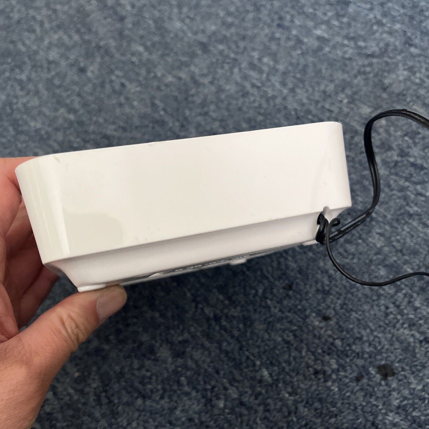 Philips Clock Alarm AM/FM Radio AJ3115 with Snooze Function