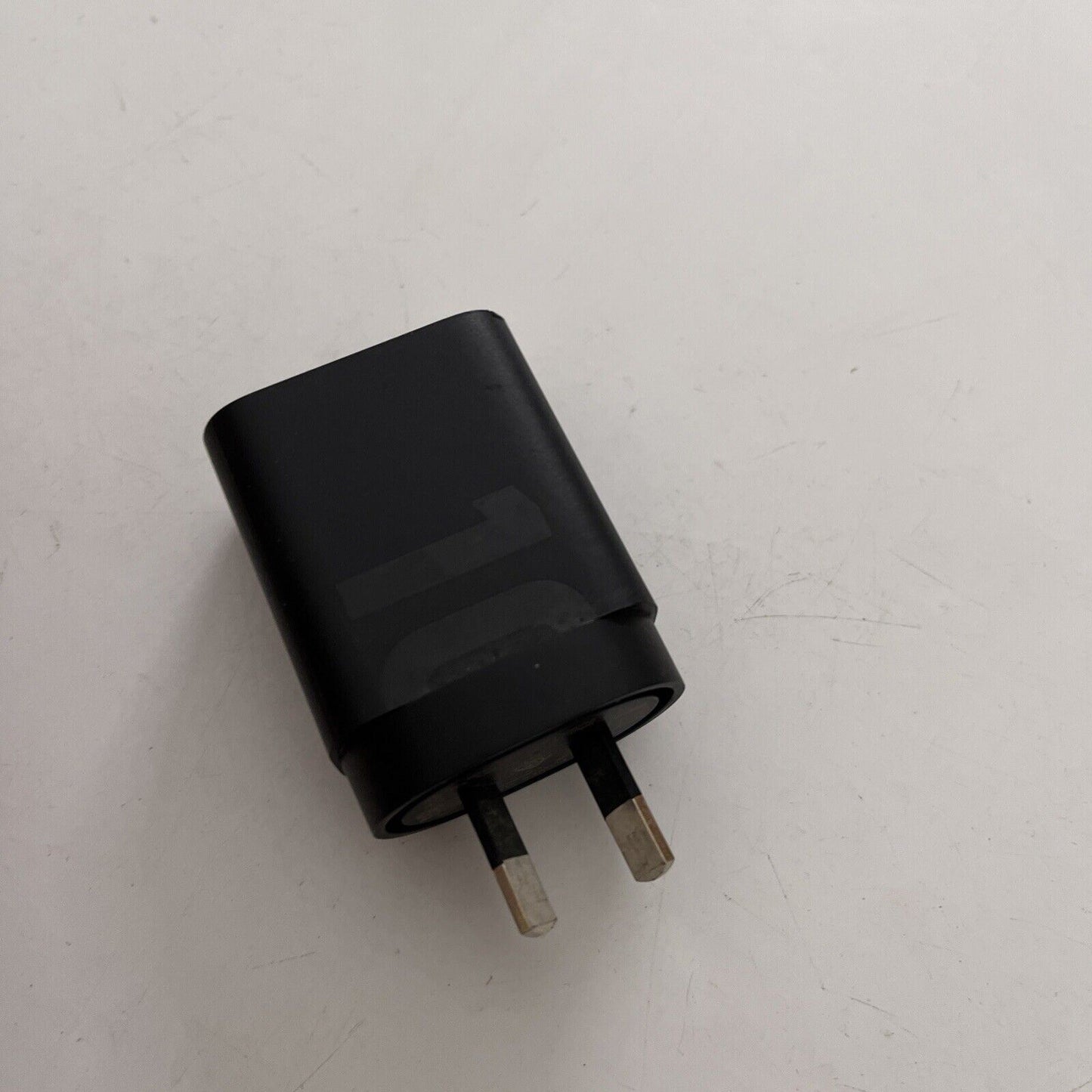 Genuine Motorola MC-105 USB AC adapter 5V 2A