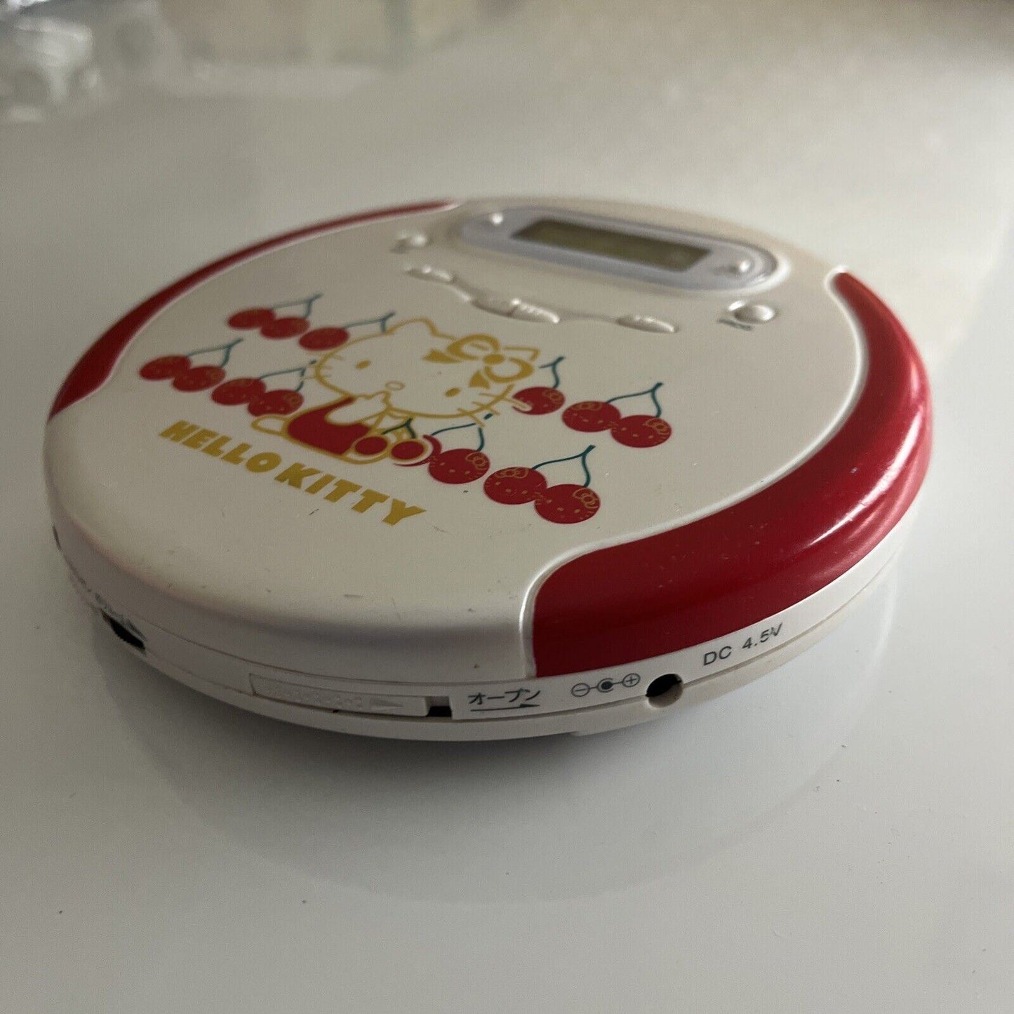 Sanrio Hello Kitty Portable CD Player 60 Anti-shock