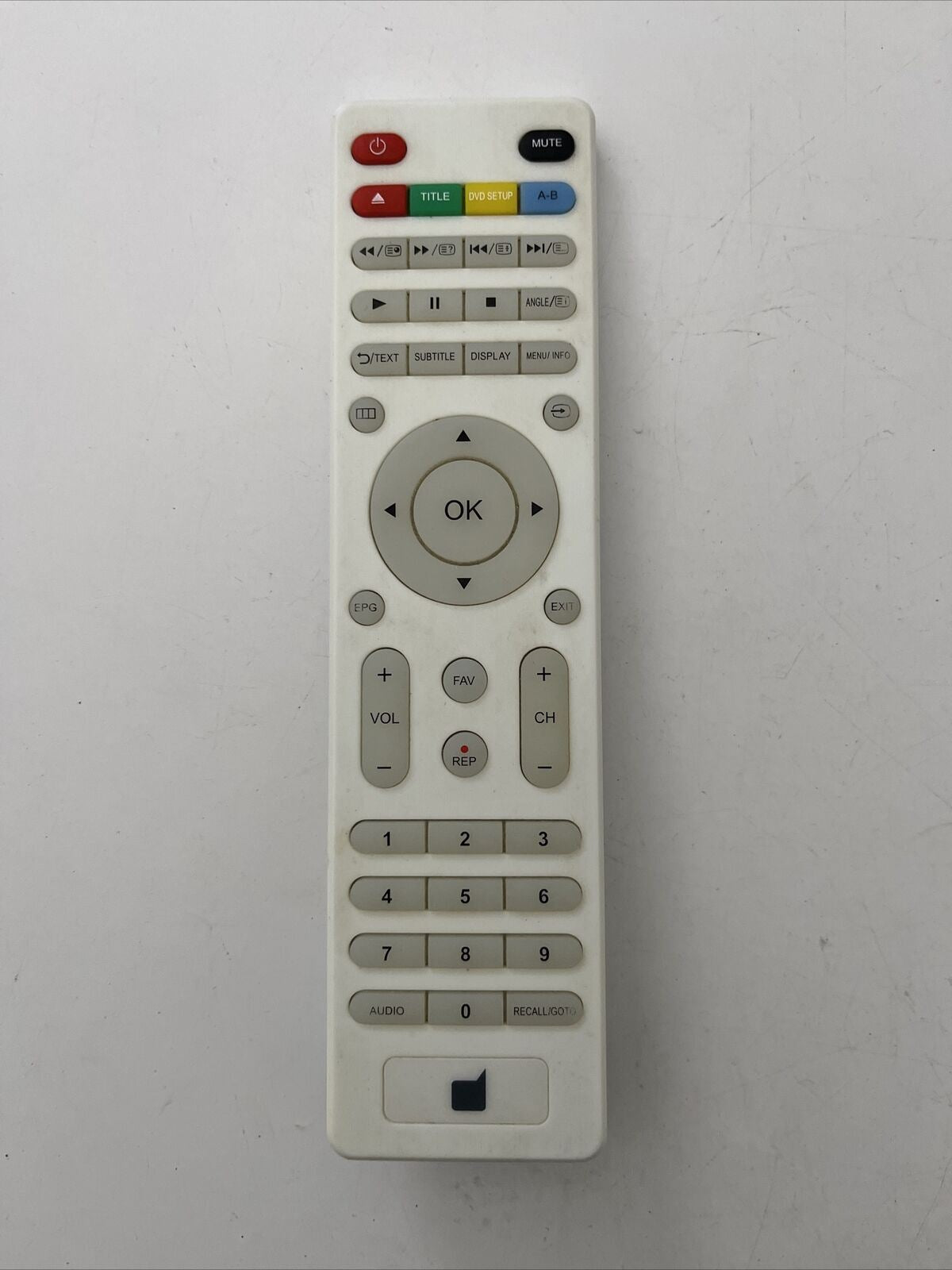 Genuine Dick Smith DSE Remote Control White