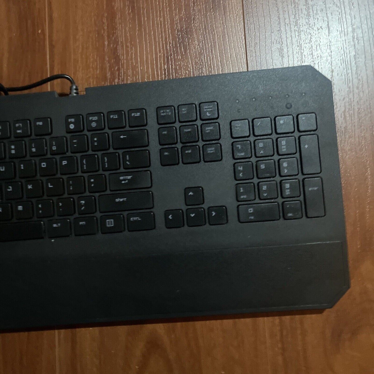 Razer Deathstalker Essential Gaming USB Keyboard RZ03-0106