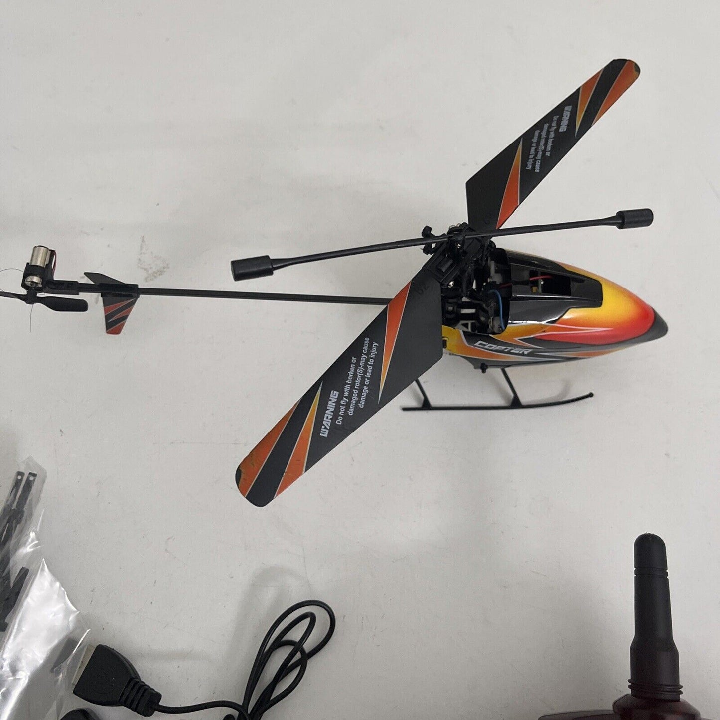 WLtoys Copter Micro Series Helicopter V911 *For parts or repair