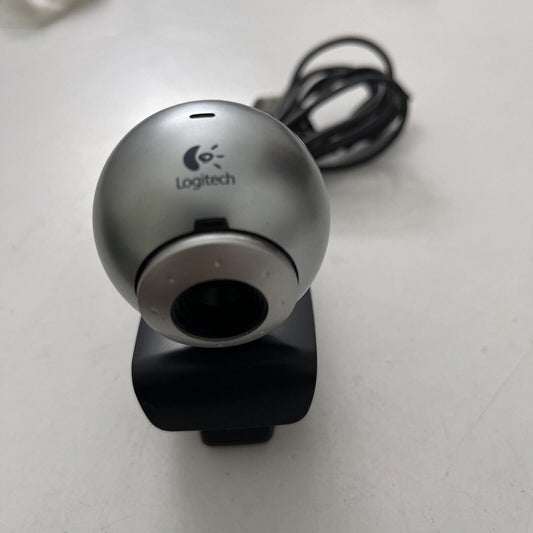 Logitech Quickcam Connect Clip-On Webcam V-UBB39 USB with Built-in Microphone