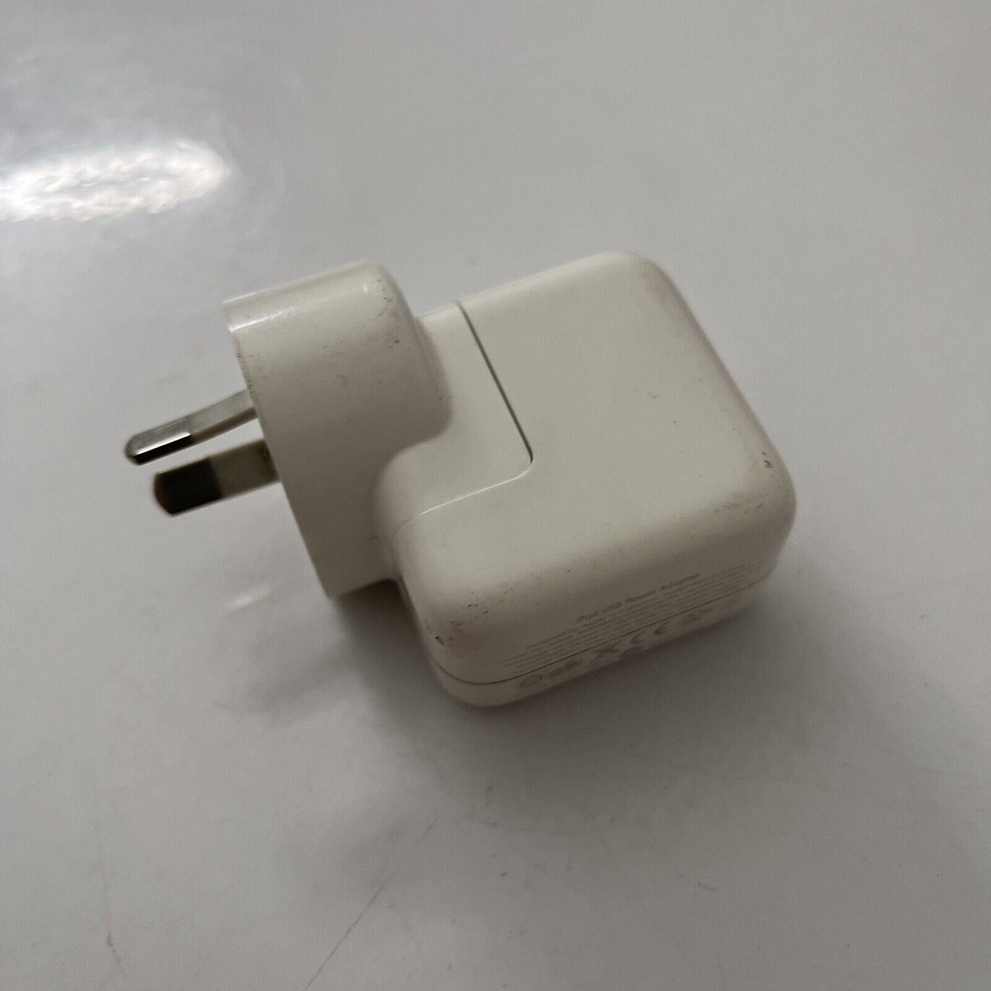 Genuine Apple iPod USB Power Adapter A1205