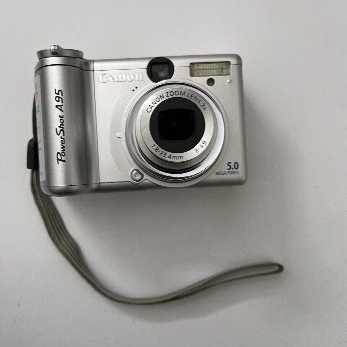 Canon PowerShot A95 5.0MP Digital Camera  with Case