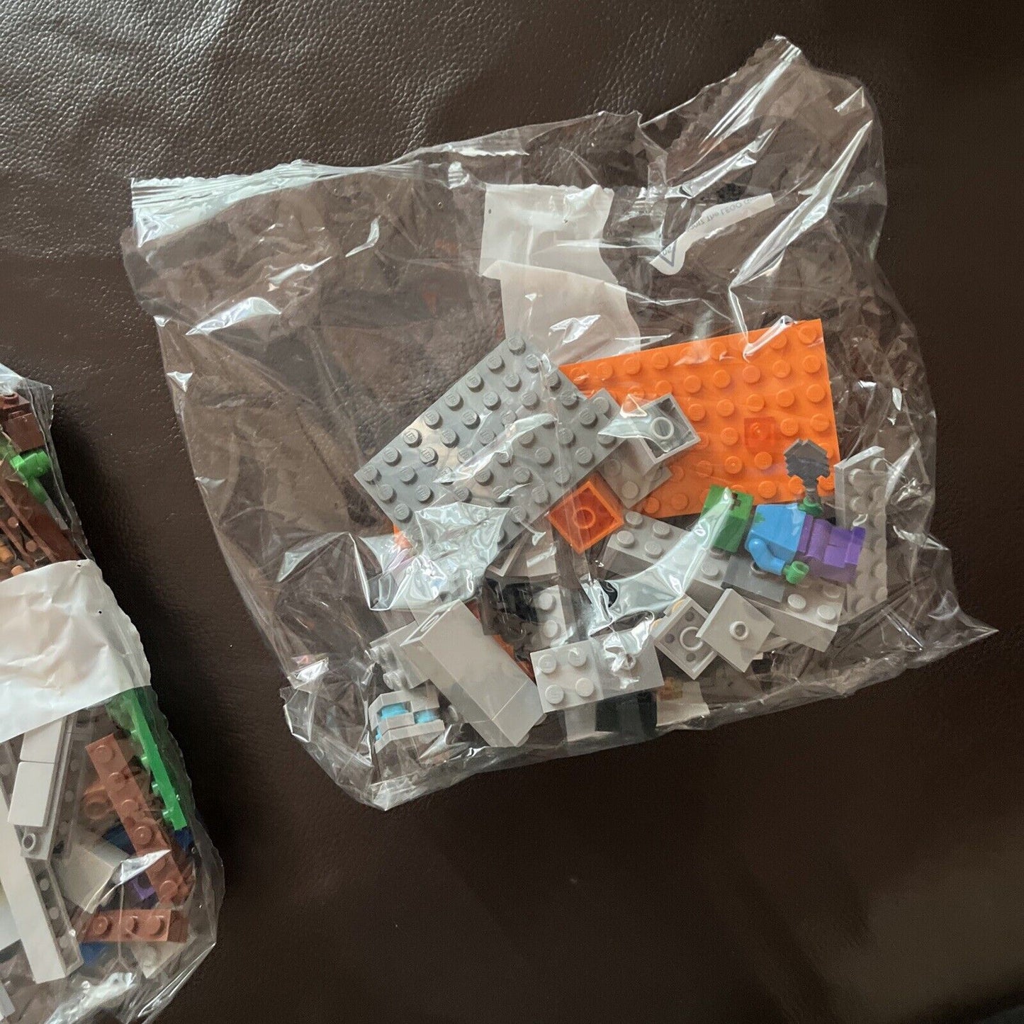 LEGO Minecraft: The Abandoned Mine (21166) *Missing Pieces/Uncounted*