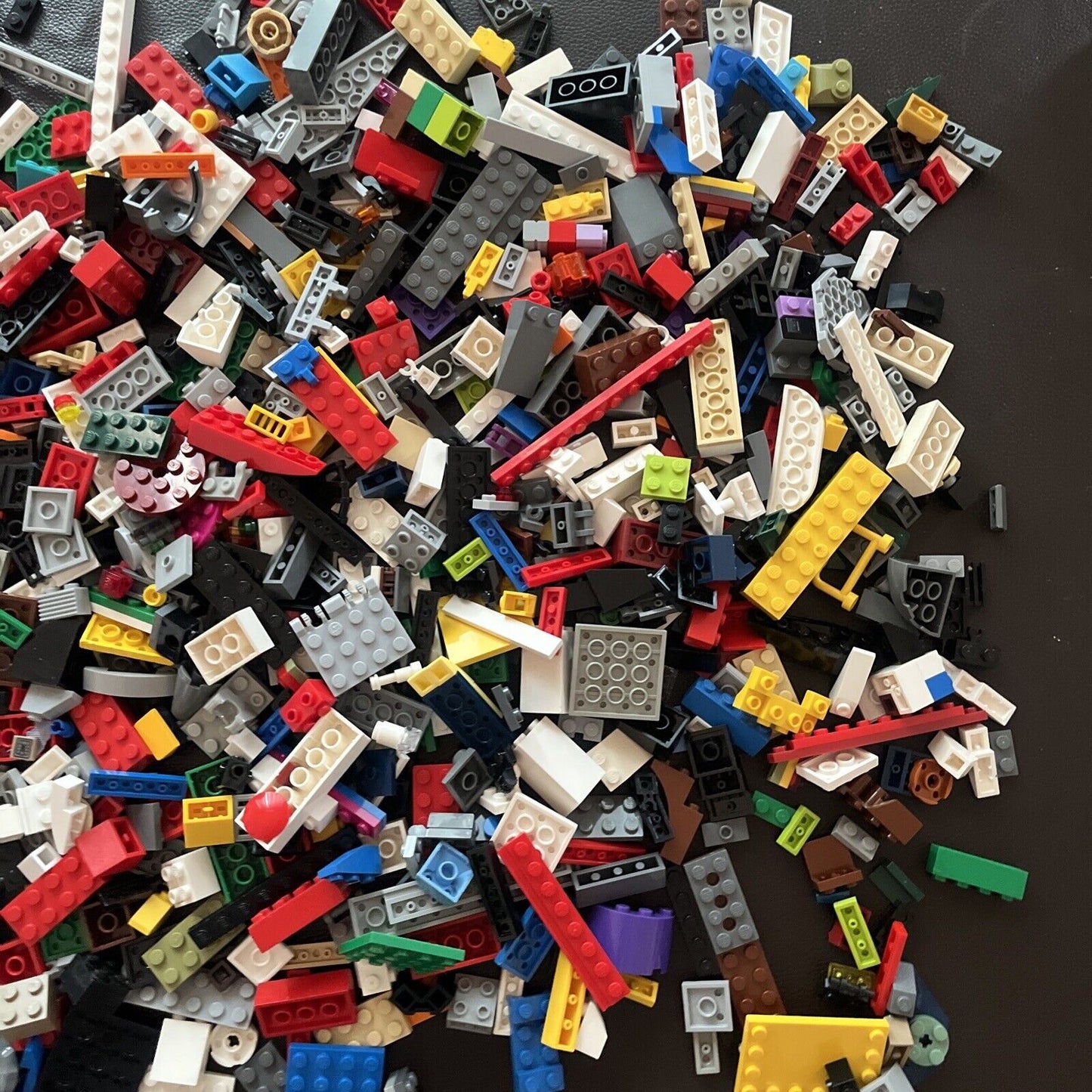 Lego Bulk 1.26kg Assorted Lot Bricks Parts Small bricks Variety Genuine