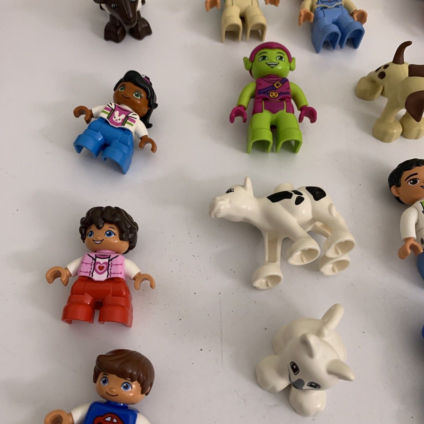 20x Lego Duplo Characters & Animals Assorted