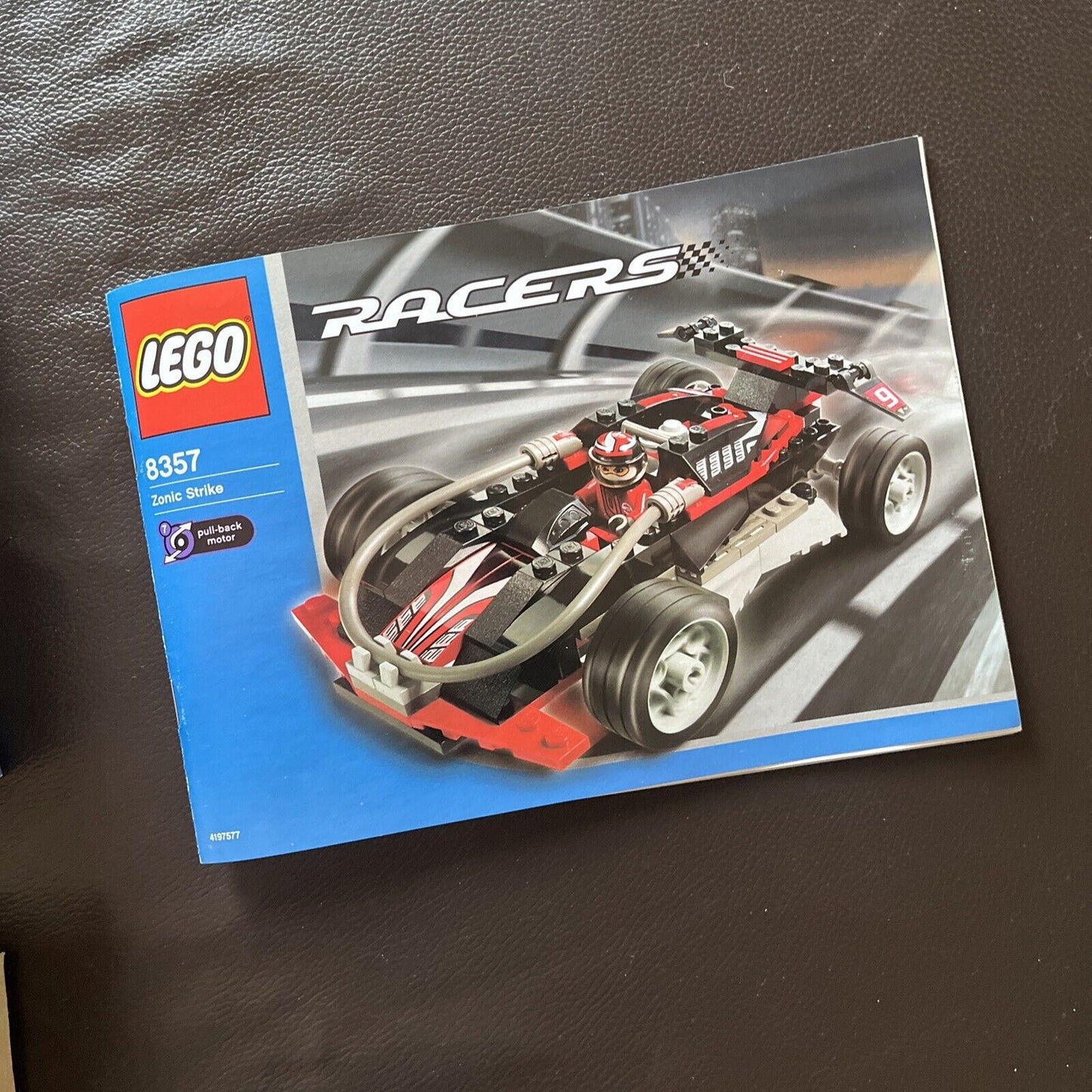 Lego Racers 8357 Zonic Strike *missing pieces uncounted*