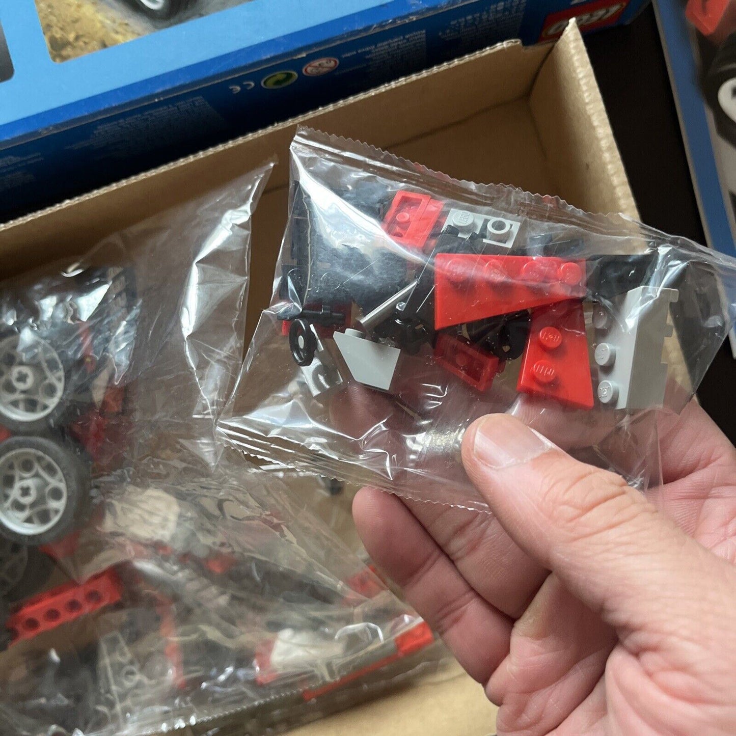 Lego Racers 8357 Zonic Strike *missing pieces uncounted*