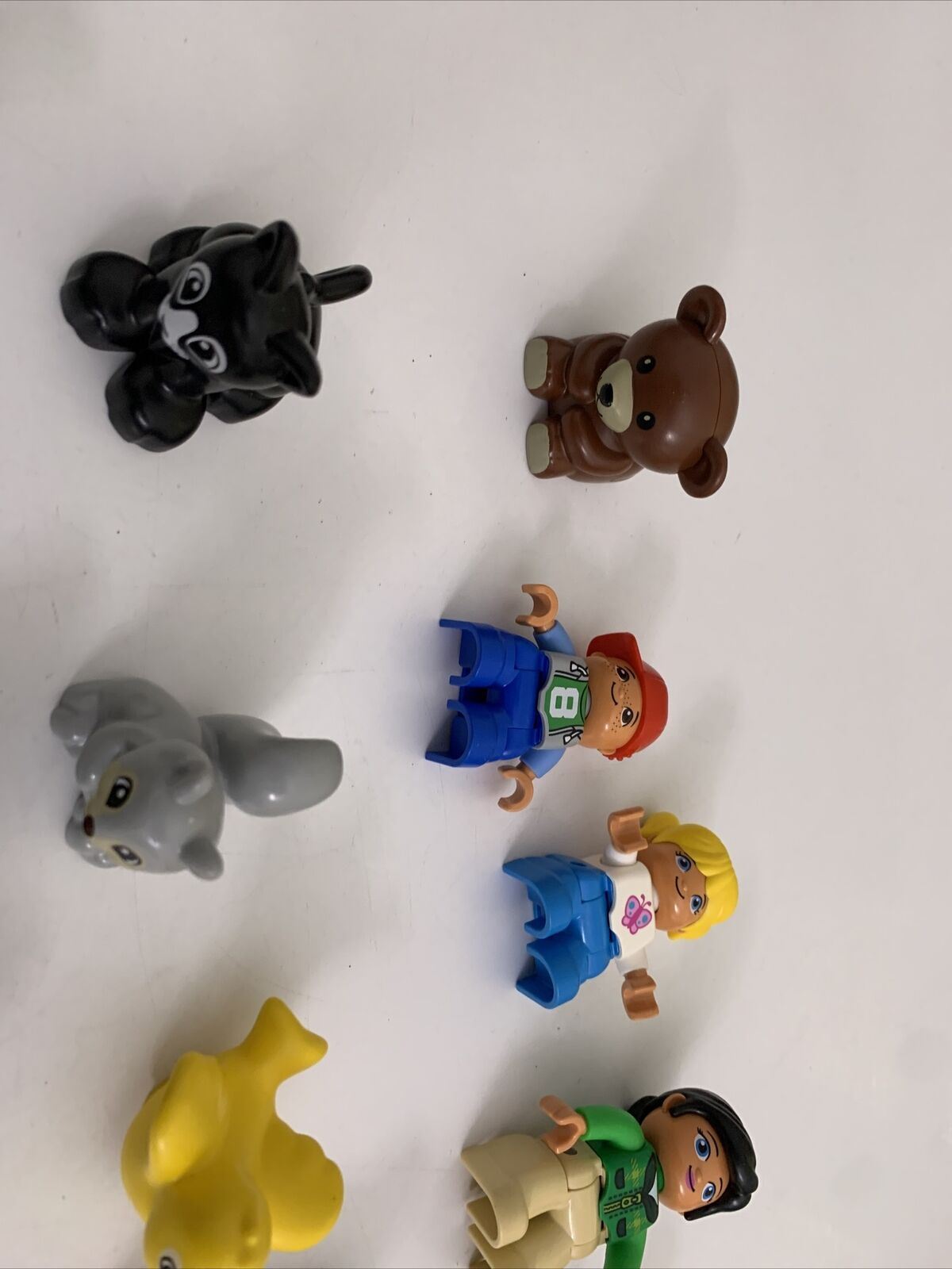 19x Lego Duplo Assorted Characters & Animals