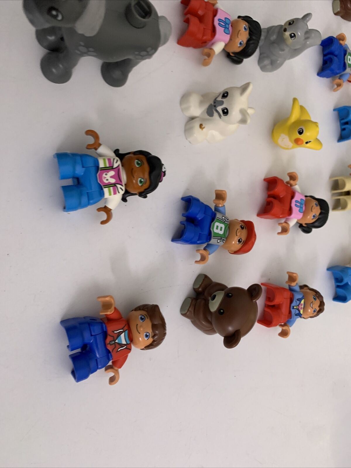 19x Lego Duplo Assorted Characters & Animals