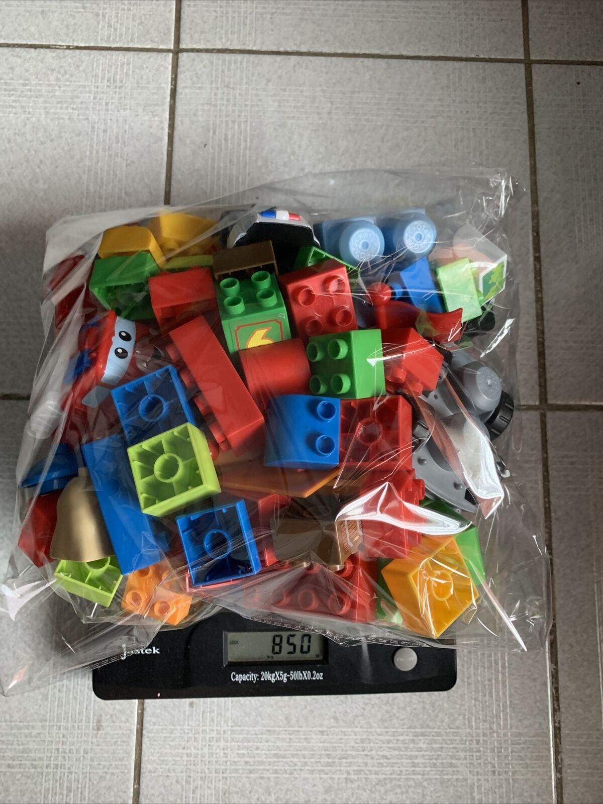 Mega Bloks Bulk lot 850g mixed variety