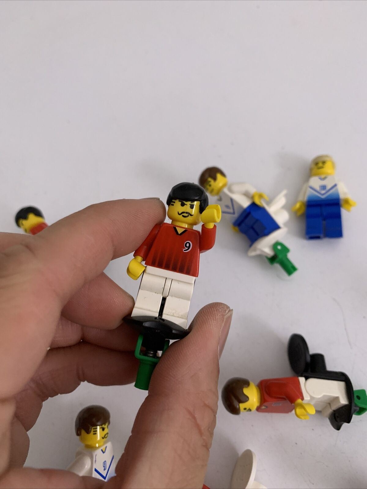 12x Lego Foosball Football Figures Characters with Adidas Football LEGO Ball