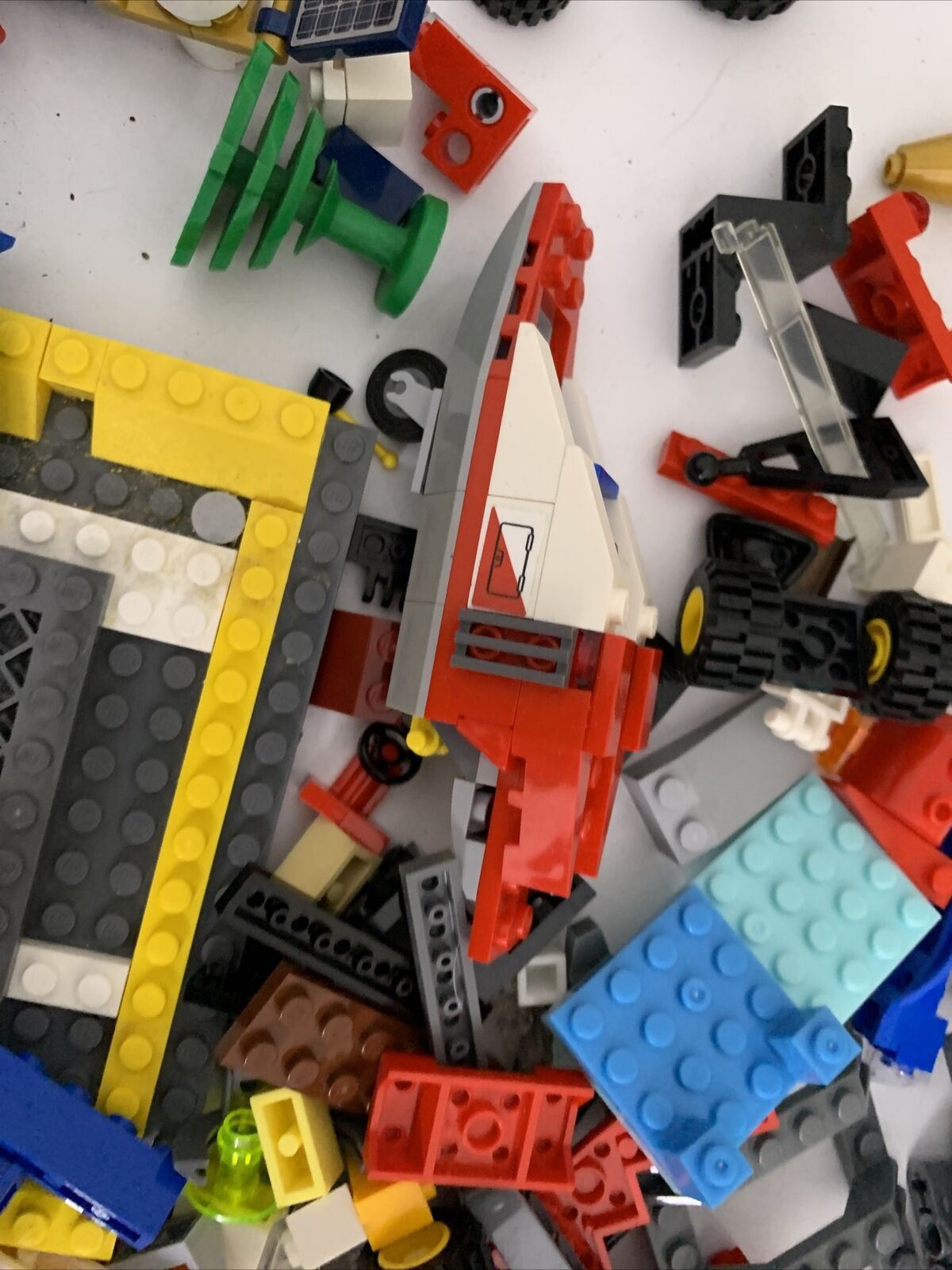 Lego Bulk Various Assorted Mix Wheels etc 1.04kg Genuine