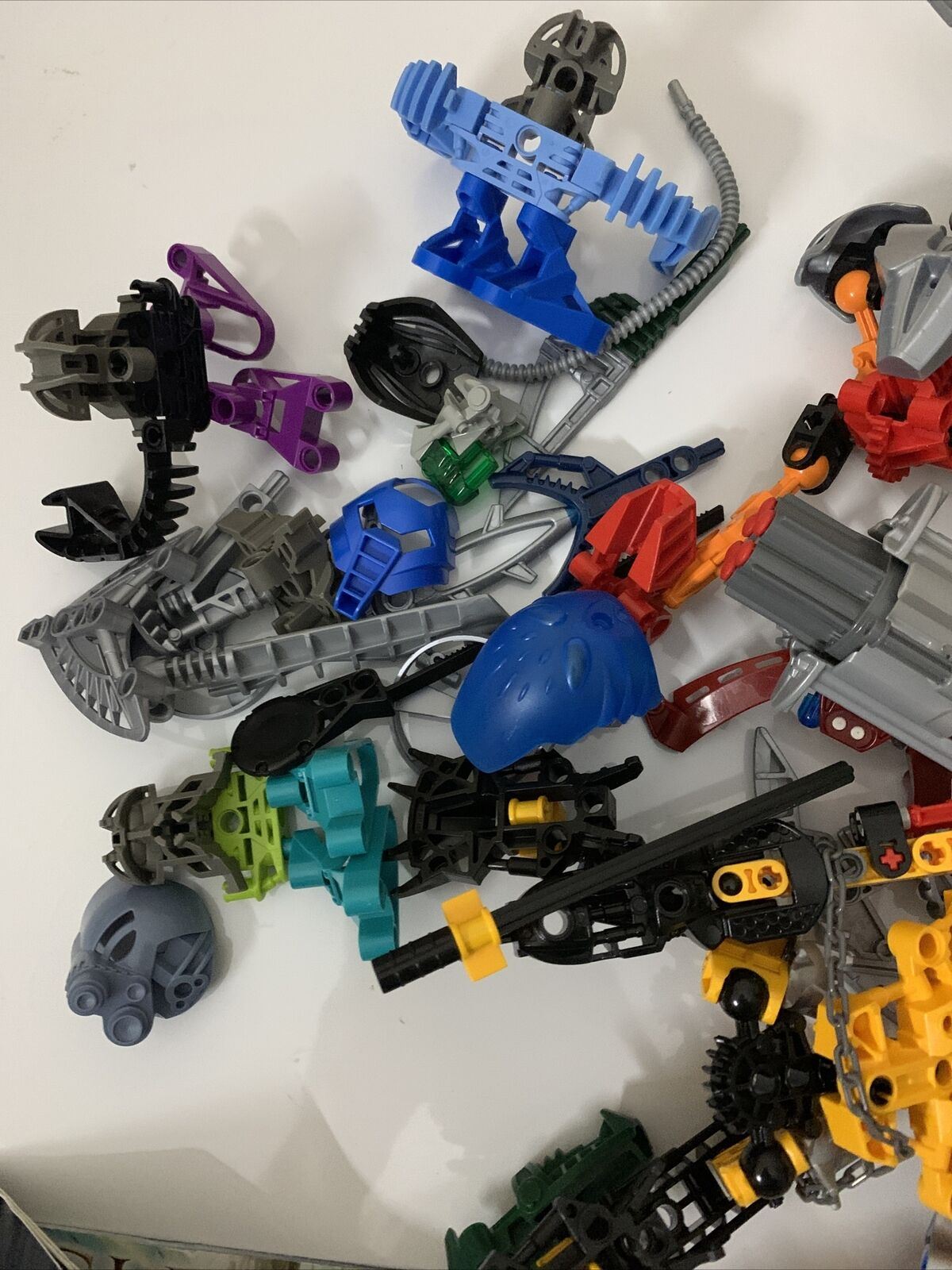 Lego Bionicle Bulk Variety Lot Swords Weapons Parts etc + Manual 975g