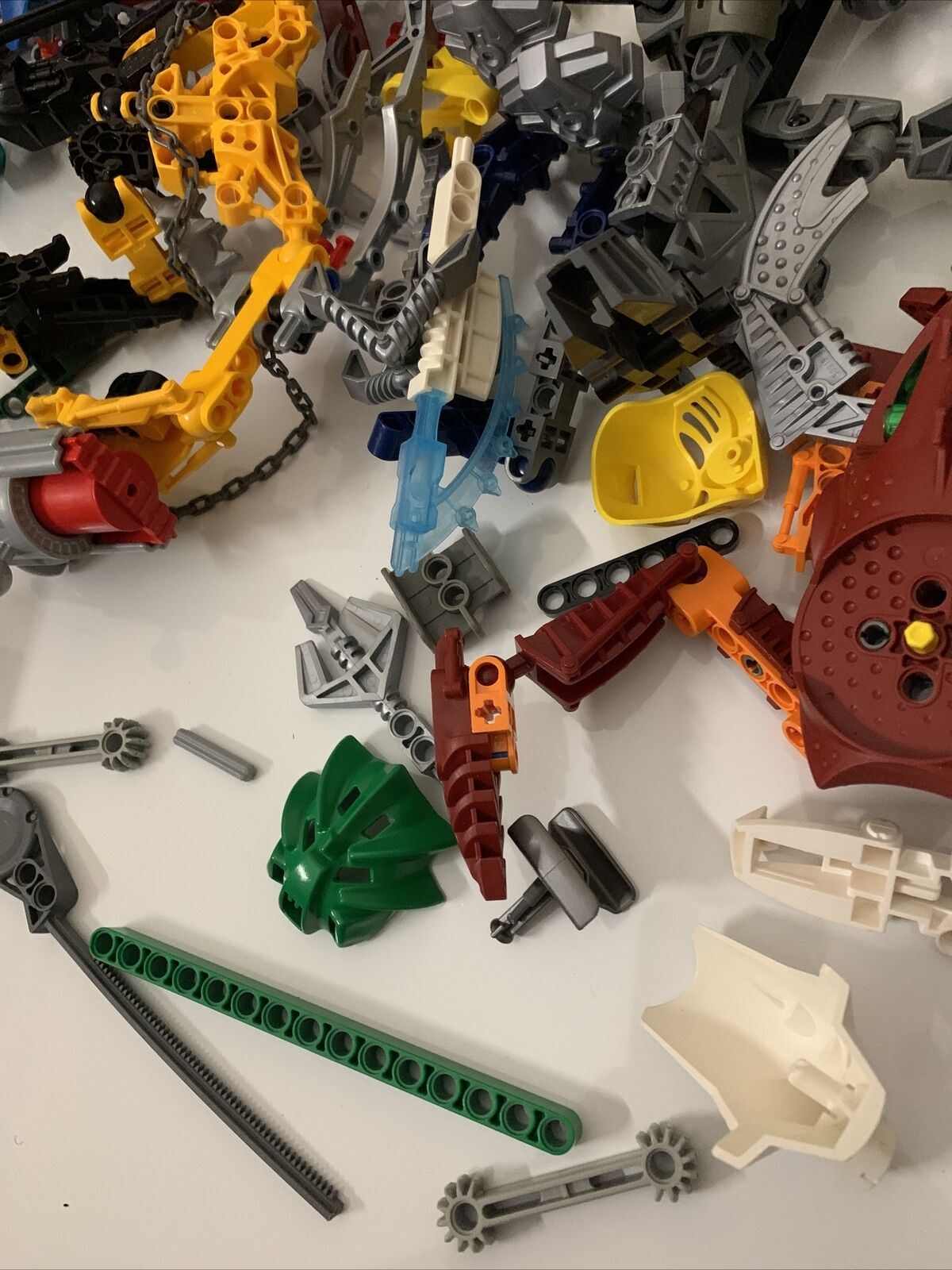 Lego Bionicle Bulk Variety Lot Swords Weapons Parts etc + Manual 975g