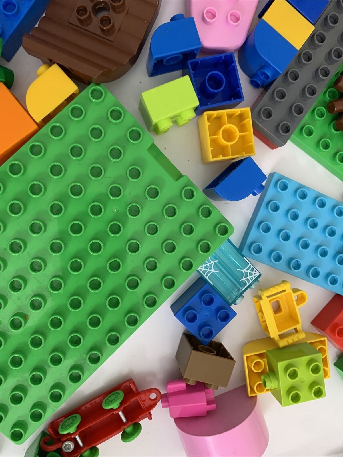 Lego Duplo 1 kg Bulk Plane Trailer Various Mix