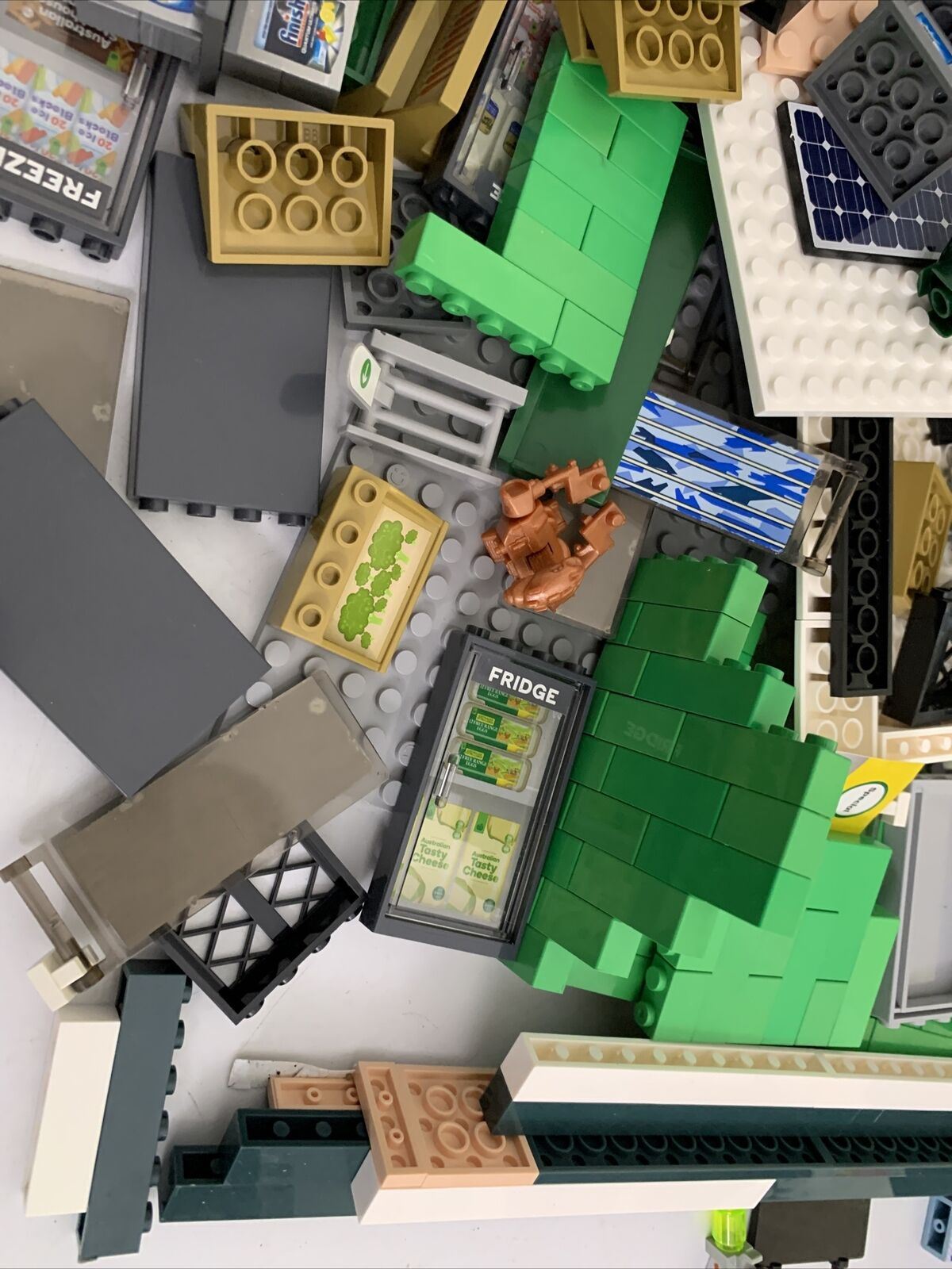 Bunnings Woolworths Assorted Variety Building Blocks Bulk 1.3kg