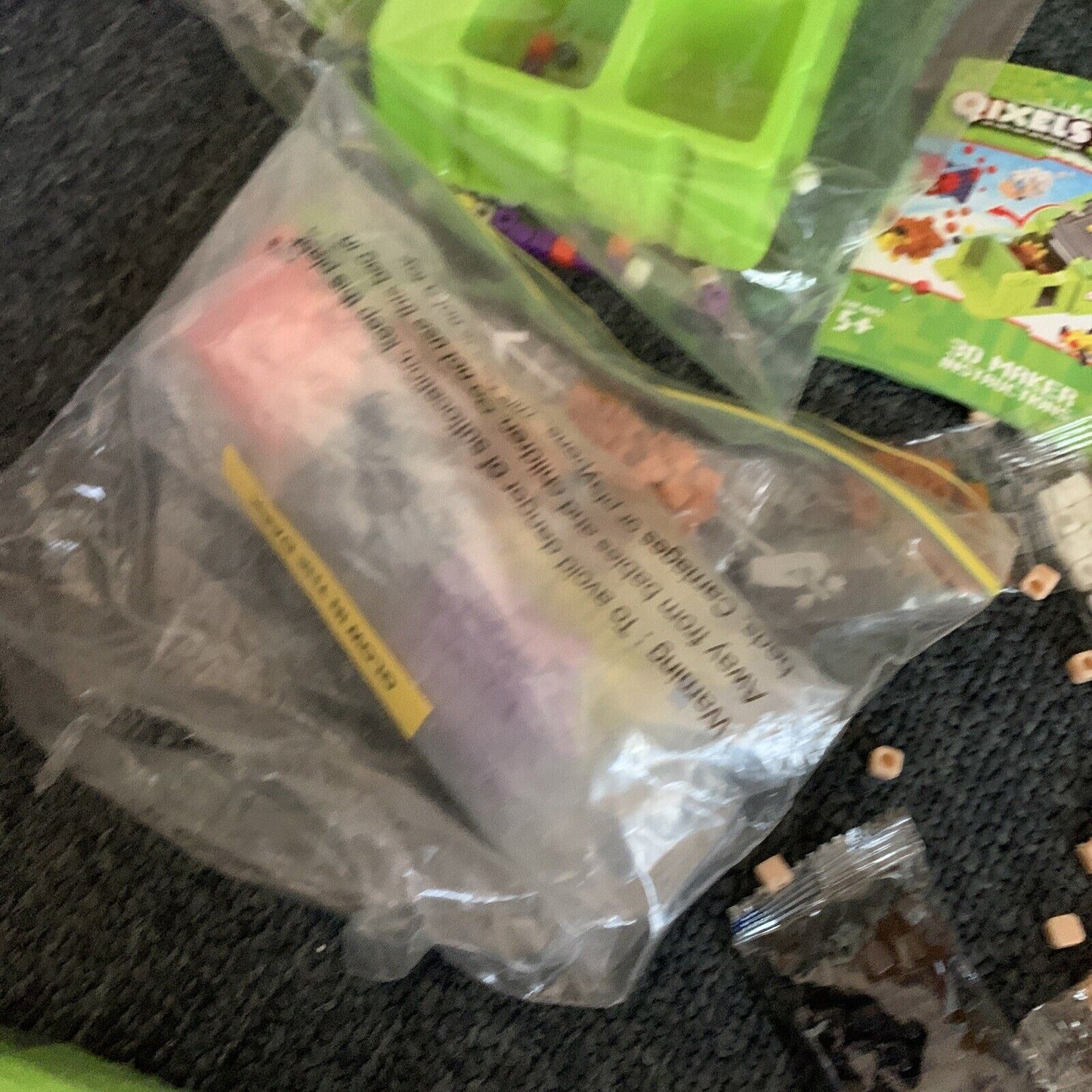 Qixels 3D Maker with Extra Qixels