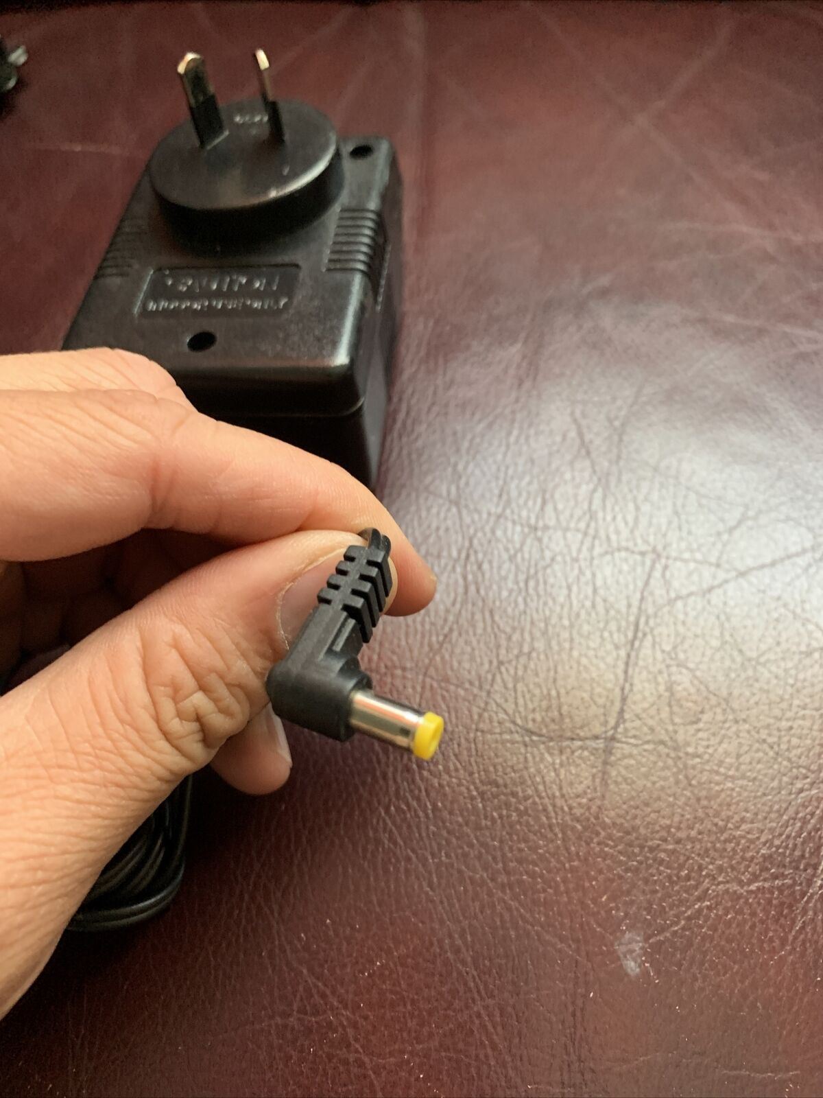 Uniden WDECT 2315+1 Base Charger & AC Adapter AAD-041S 9V  350mA