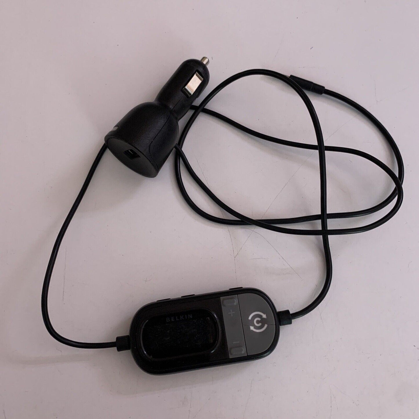 Belkin Tunecast Auto F8Z449-AU FM Transmitter & Cigarette USB Charger 3.5mm Jack