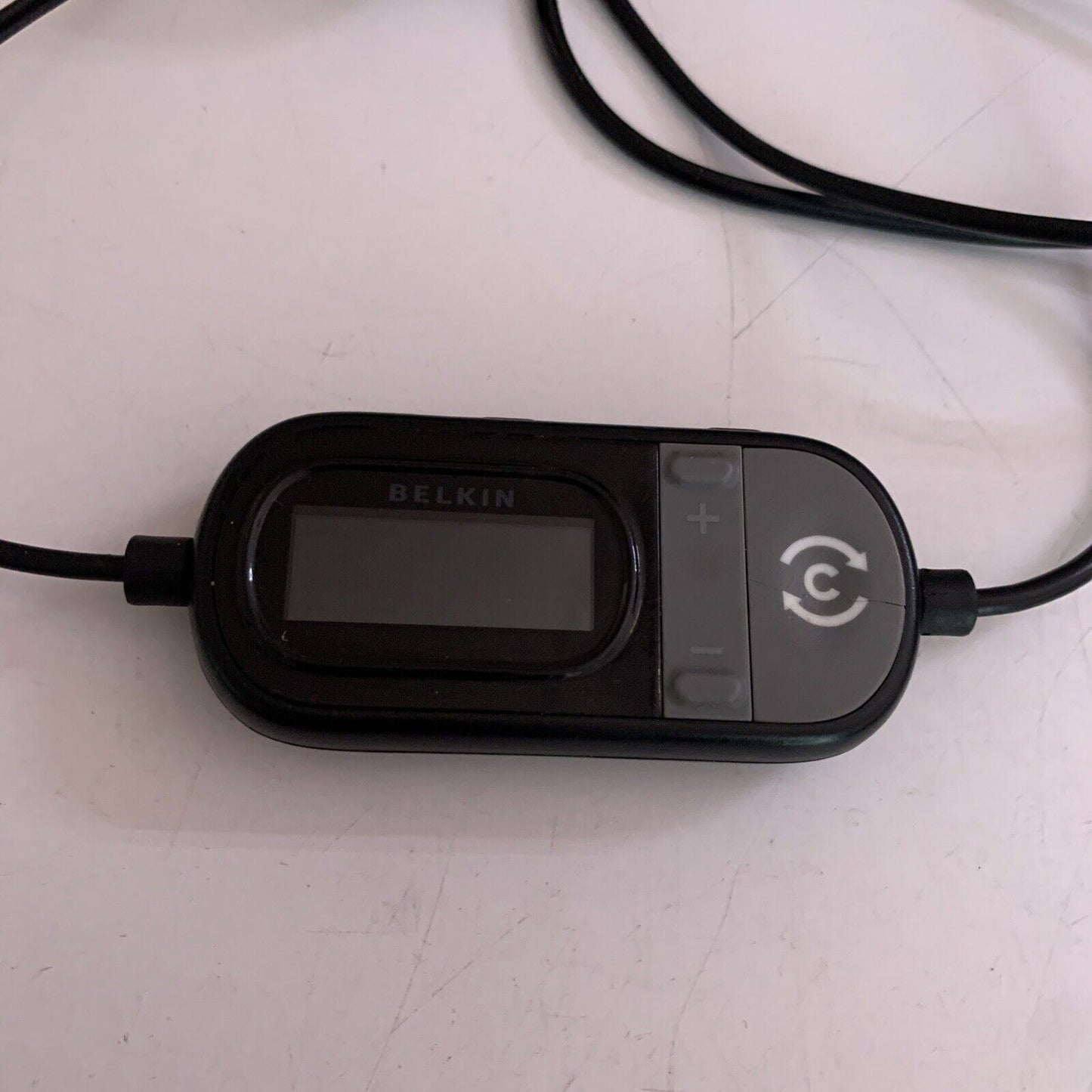 Belkin Tunecast Auto F8Z449-AU FM Transmitter & Cigarette USB Charger 3.5mm Jack