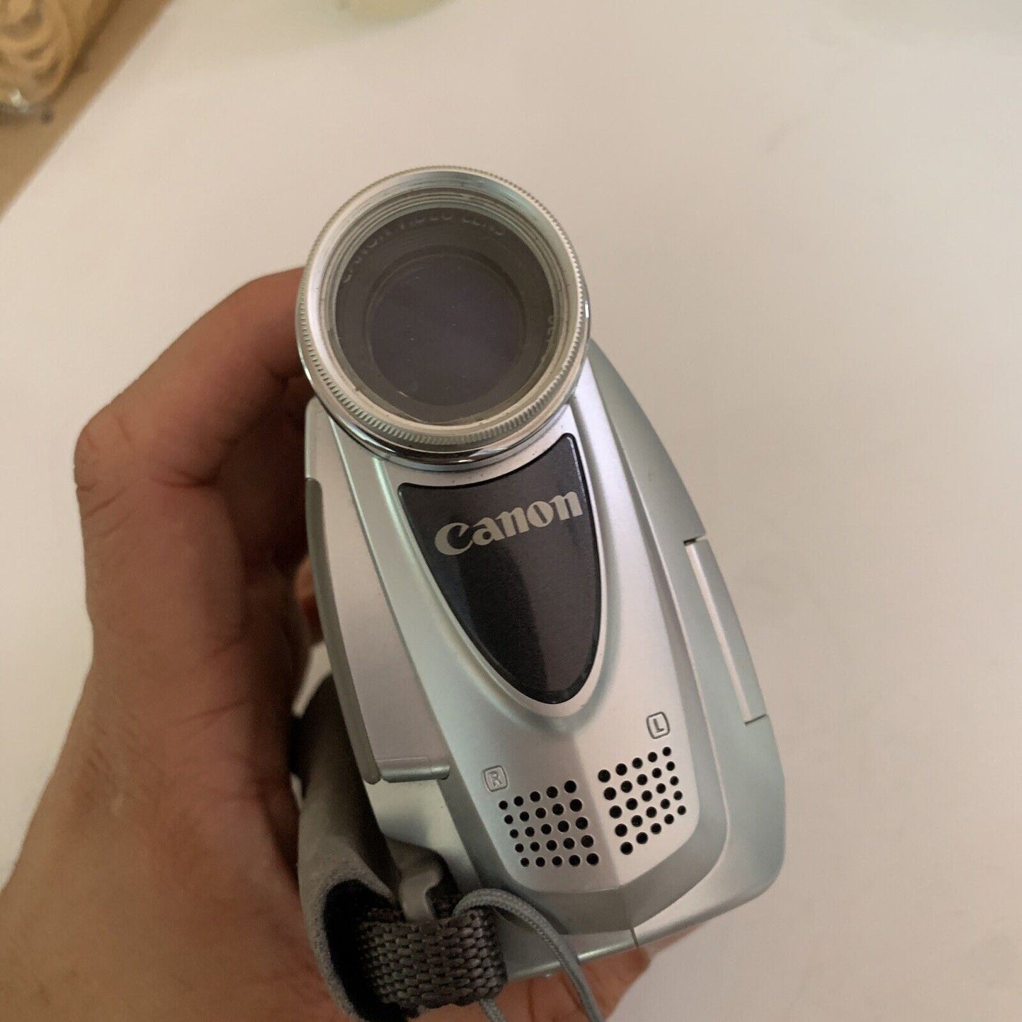 Canon MV800i Mini DV Digital Video Camcorder *Doesn't Eject