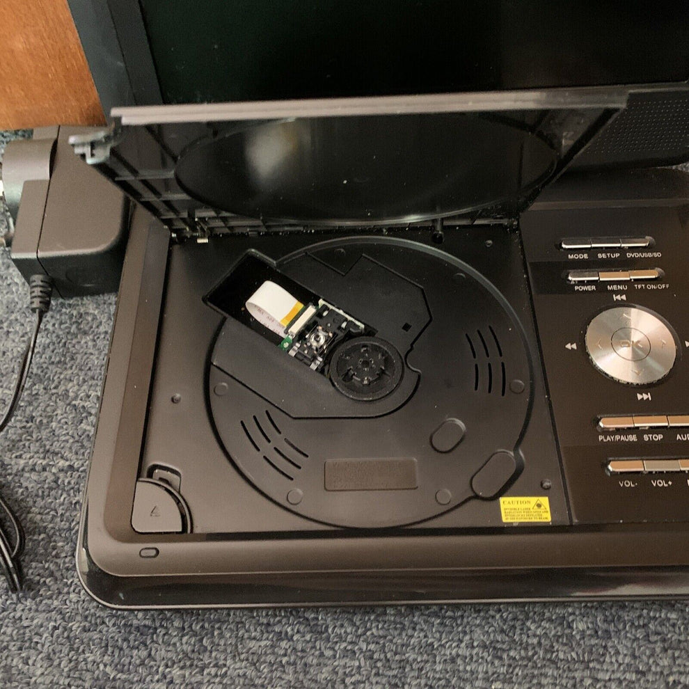 Laser 7" Portable DVD Player Plays All Regions with Power Supply Retro Unit