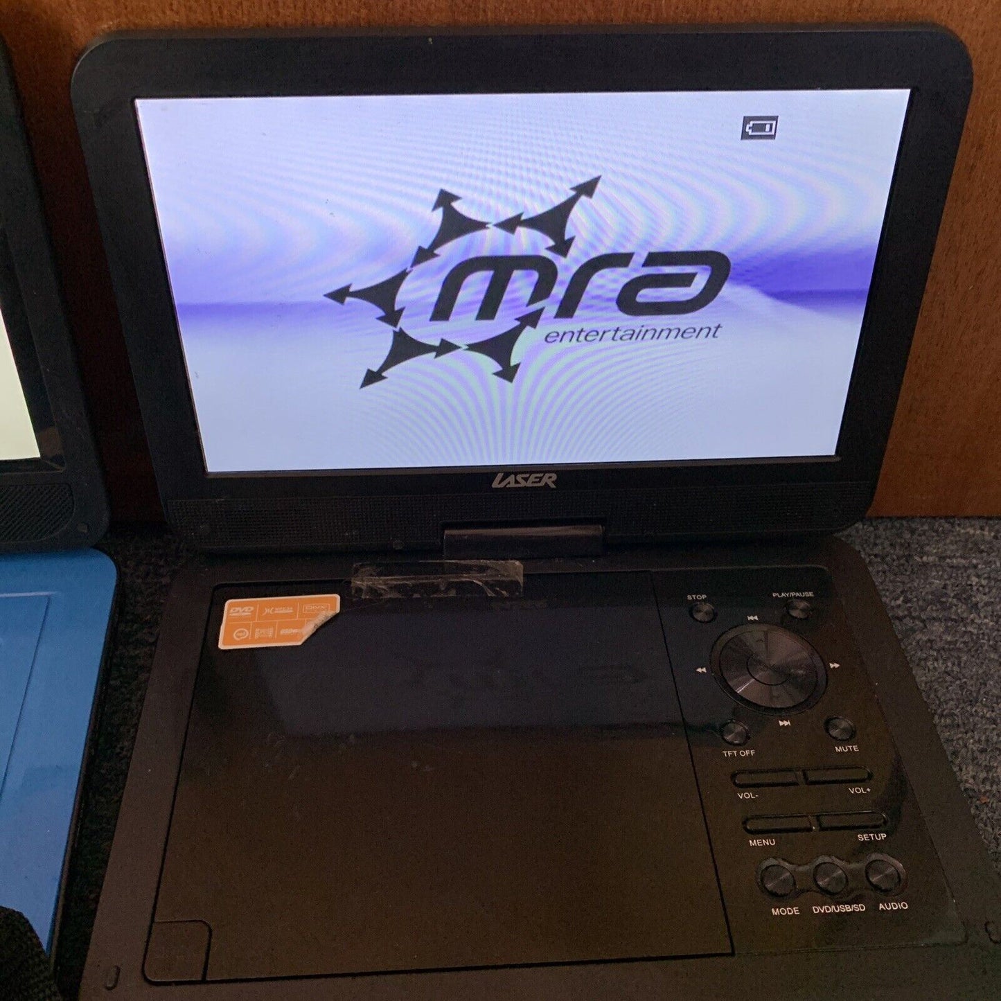 5x LCD Portable Player 7inch to 10inch *For Parts Or Repair