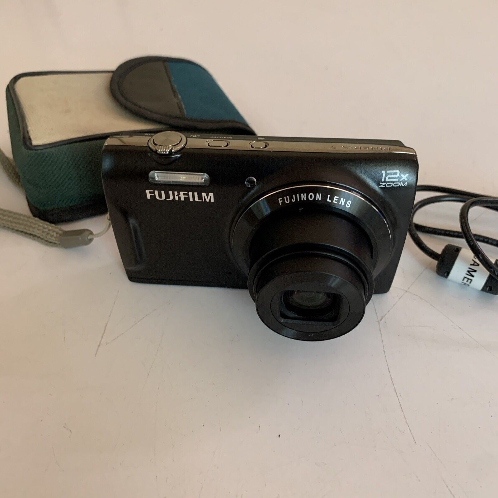Fujifilm Finepix T550 Digital Camera 16MP 12x Optical Zoom Wide