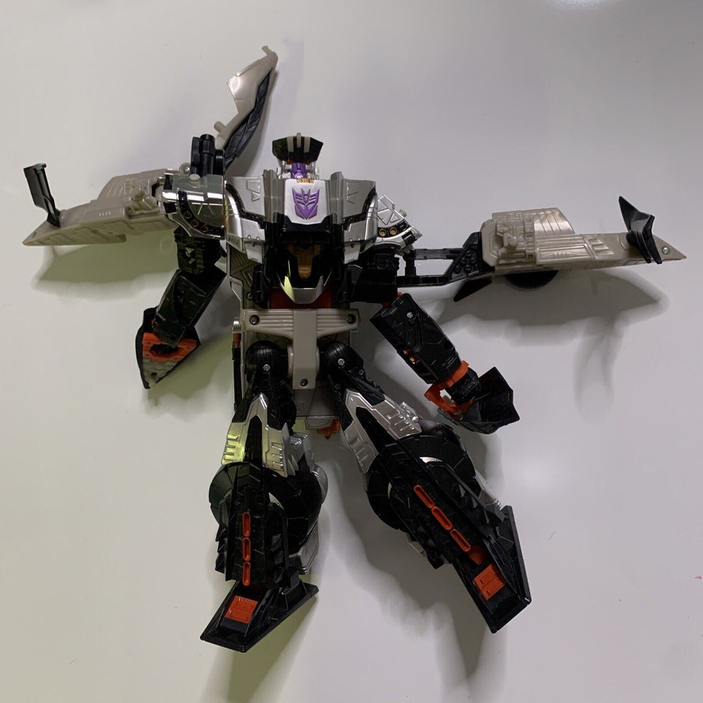 Master Galvatron Transformers Cybertron GD14 Action Figure Takara