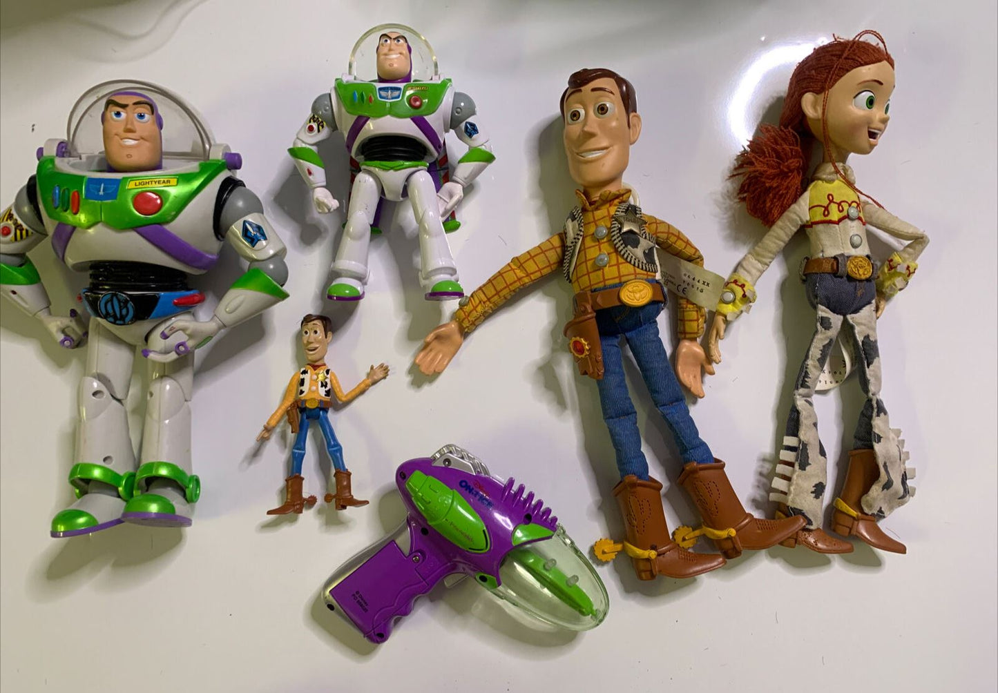 6x Toy Story Figure Buzz Lightyear Woody Jessie - Pull String - Gun Working