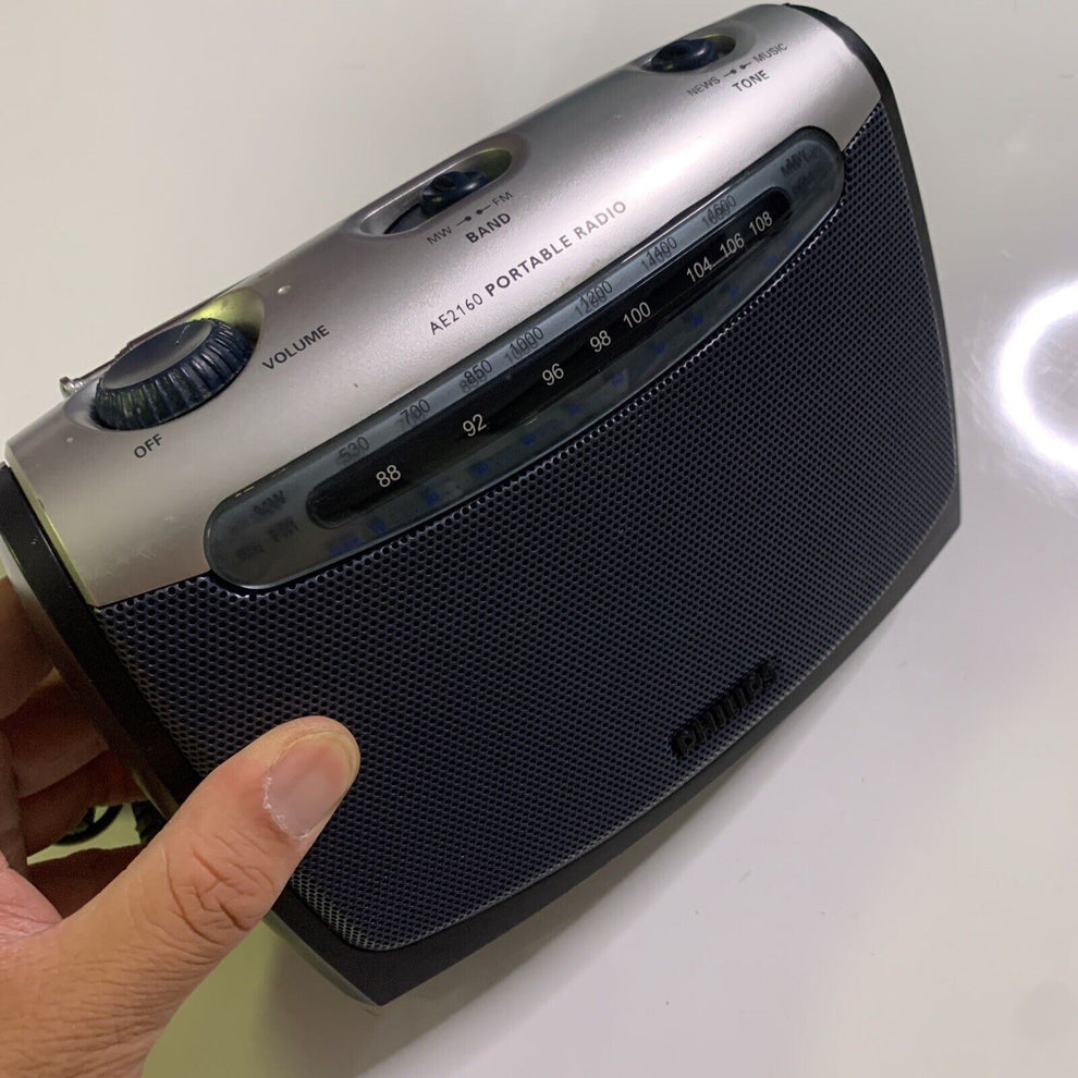 Philips AE2160 Portable AM/FM Radio Retro Unit