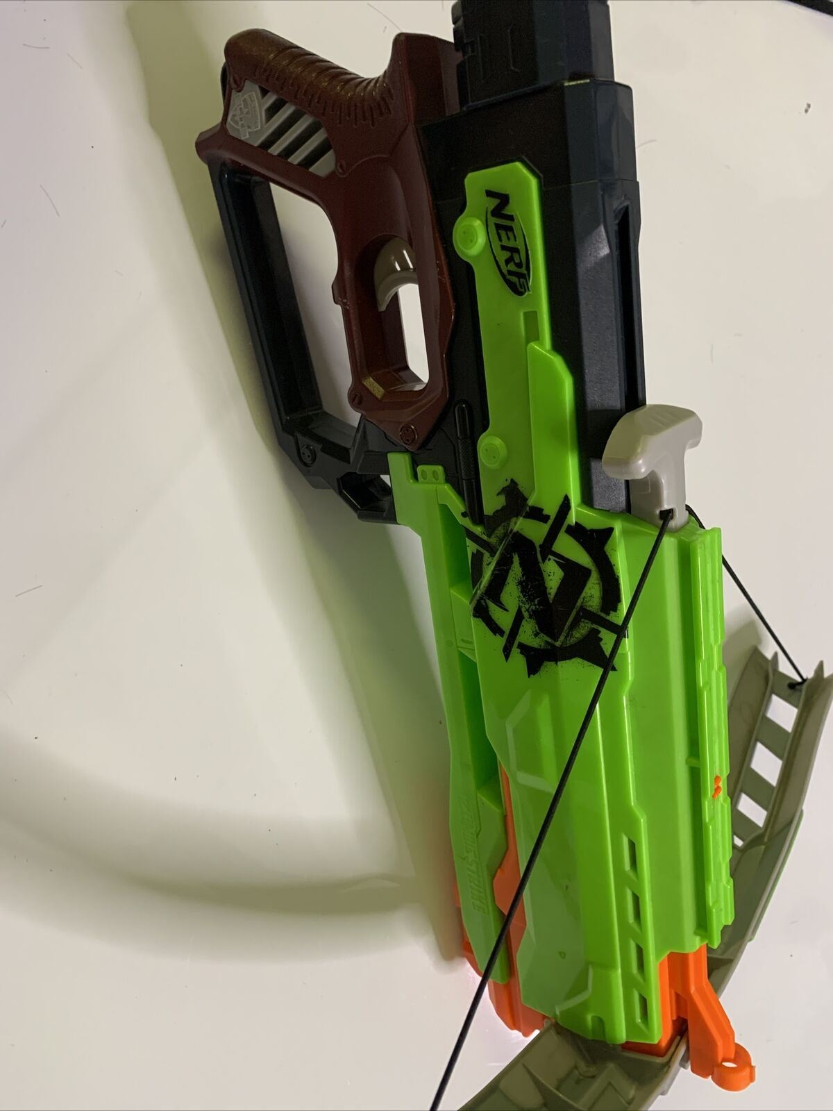 NERF Zombie Strike Crossfire Bow Blaster