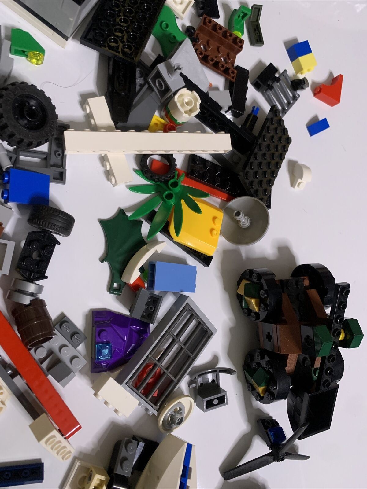 Bulk Genuine Lego Mixed Set 980g Boat Car Wheels Police Plane Pieces