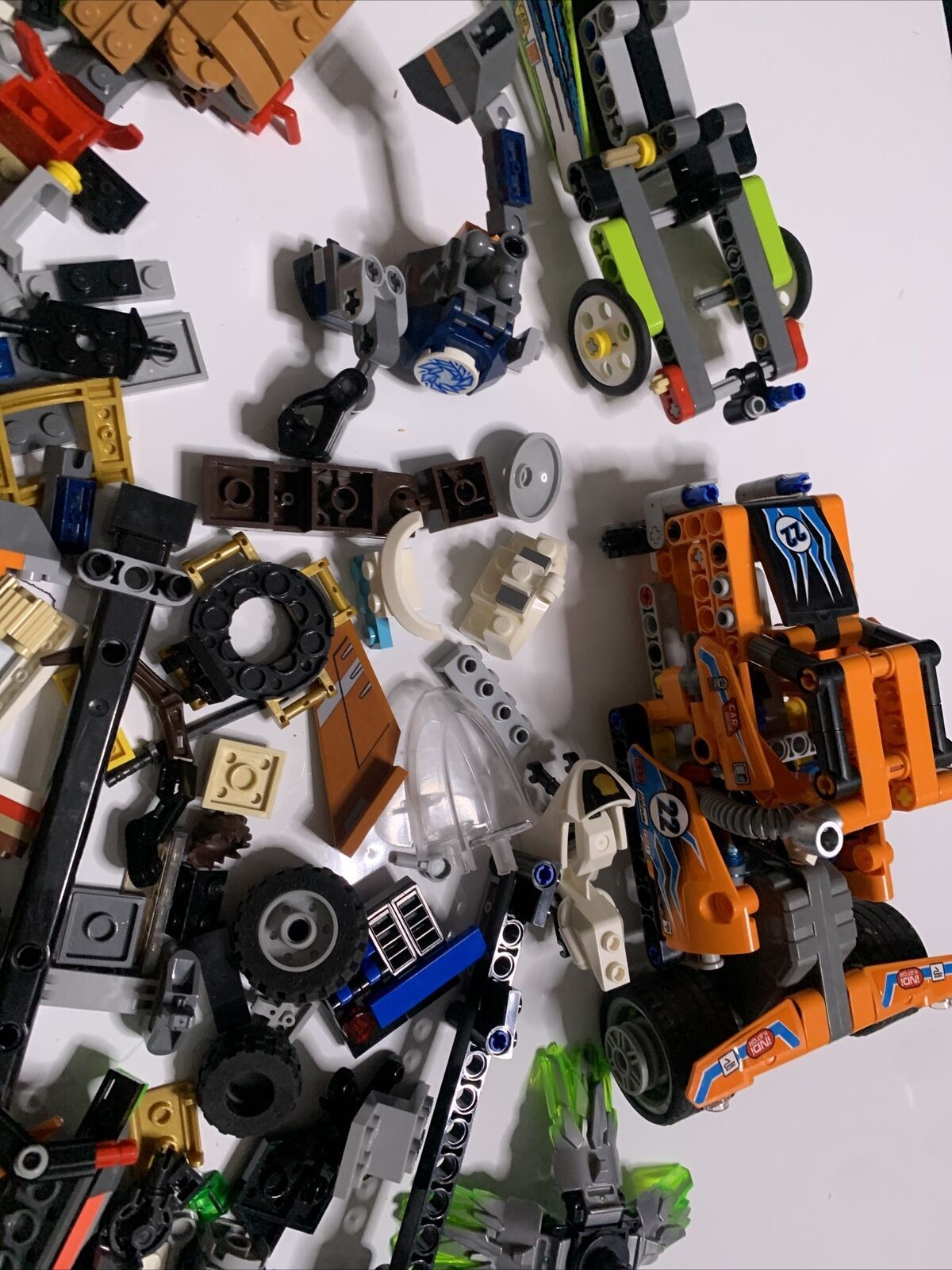 Lego Bulk Lot Drag Racer Truck Technic Bionicle 1.1kg