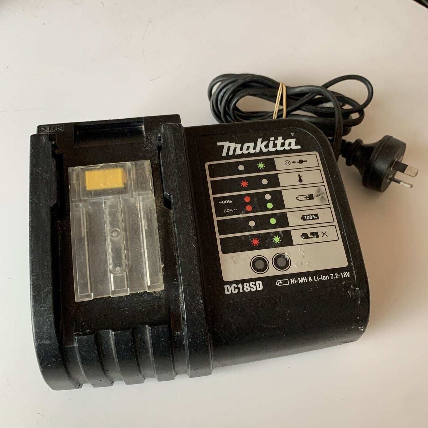 Genuine Makita DC18SD 7.2-18V Ni-MH & Lithium-Ion Battery Charger