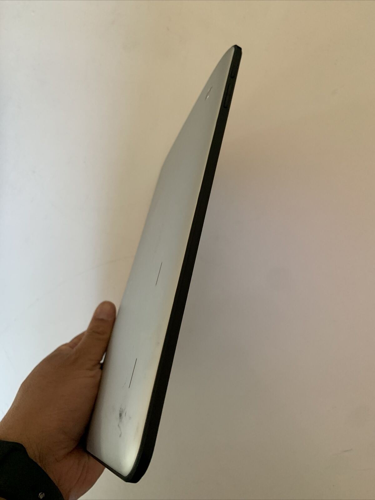 Pendo Pendopad 10.1" Android Tablet 8GB Dual Core Processor Front/Rear Camera