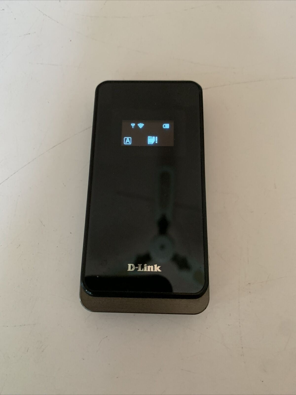 D-Link 3G HSPA+ Mobile Router Hotspot Modem DWR-730