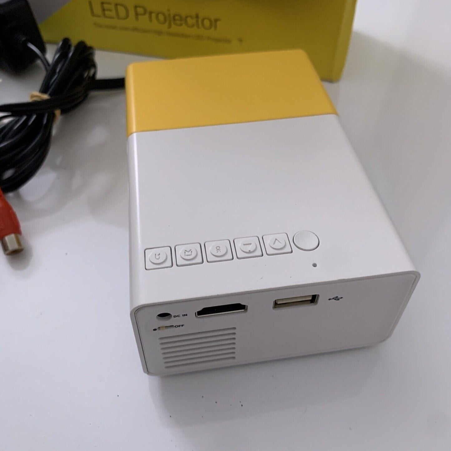 LED Projector Mini Portable Home Cinema USB LED 1080P