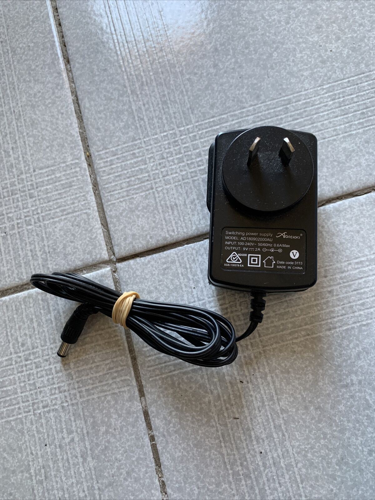 Vintage YAMAHA PortaSound Model PS-3 Keyboard w Carry Case & Power Supply